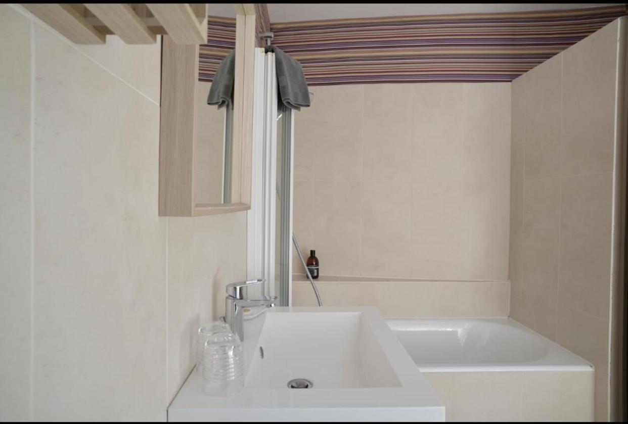 La Villa Des Fleurs Blonville Екстериор снимка
