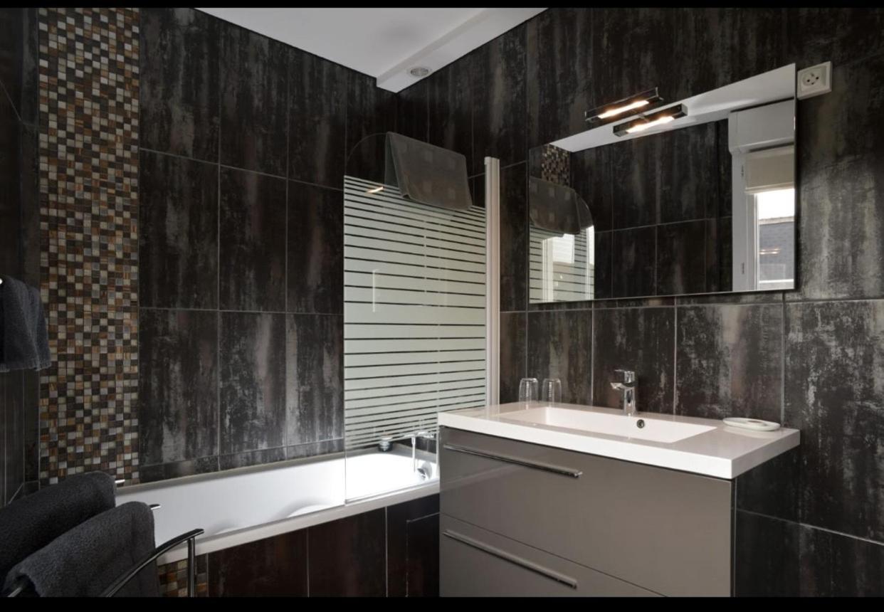 La Villa Des Fleurs Blonville Екстериор снимка